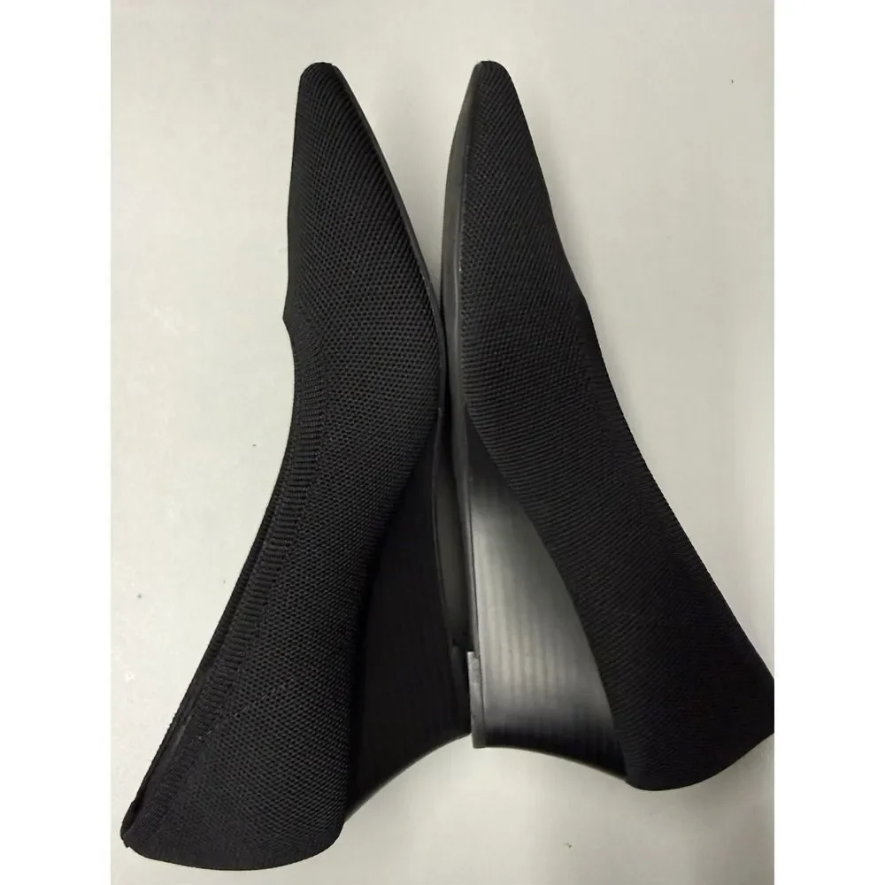 VIVAIA Aria Pointed-Toe Wedge Heels – Black – Size 10.5